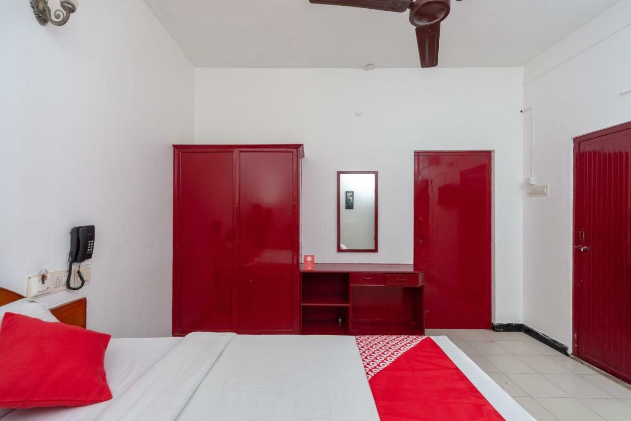 Oyo 19906 Hotel Bliss Inn Pondicherry Esterno foto
