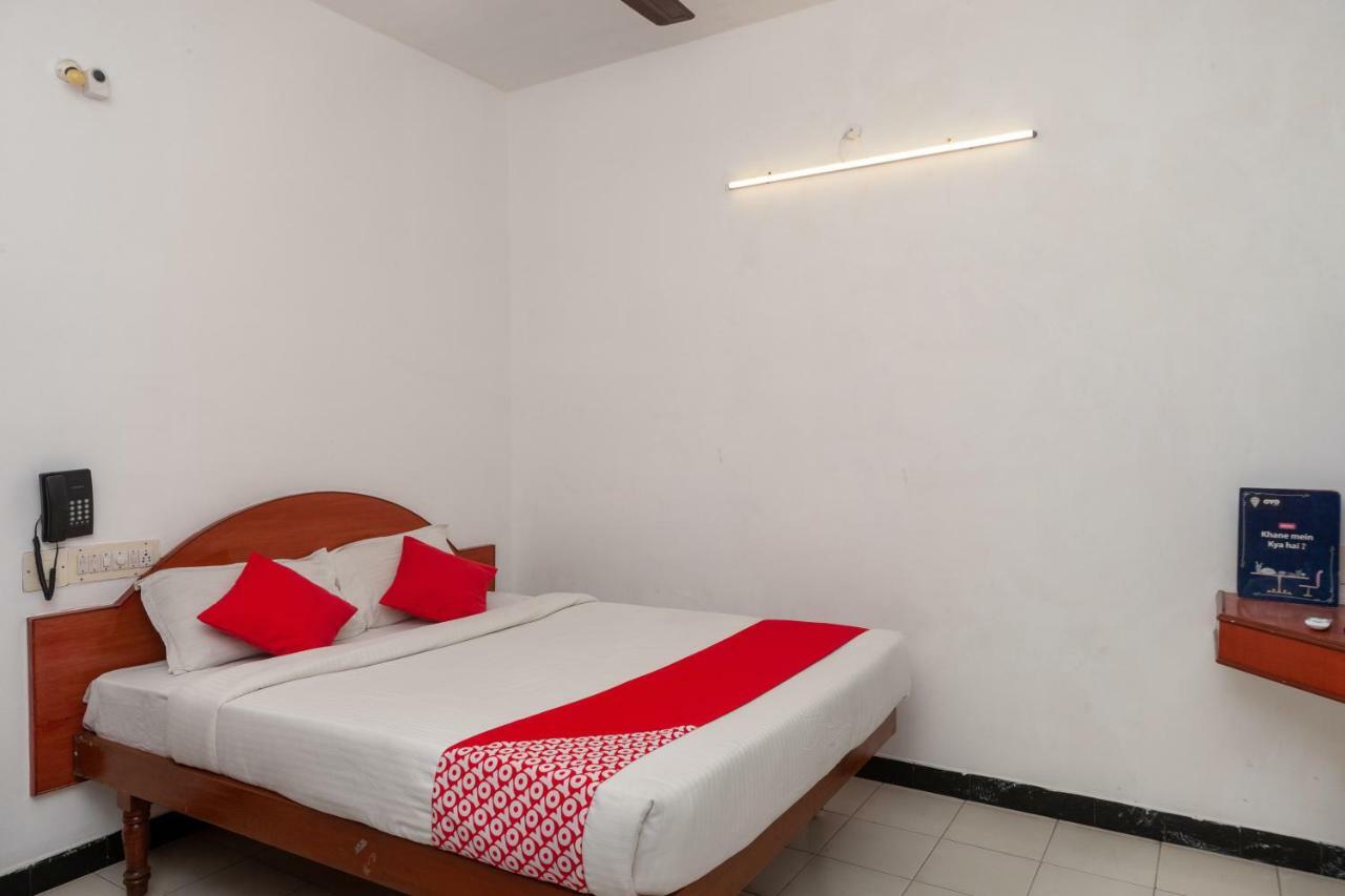 Oyo 19906 Hotel Bliss Inn Pondicherry Esterno foto